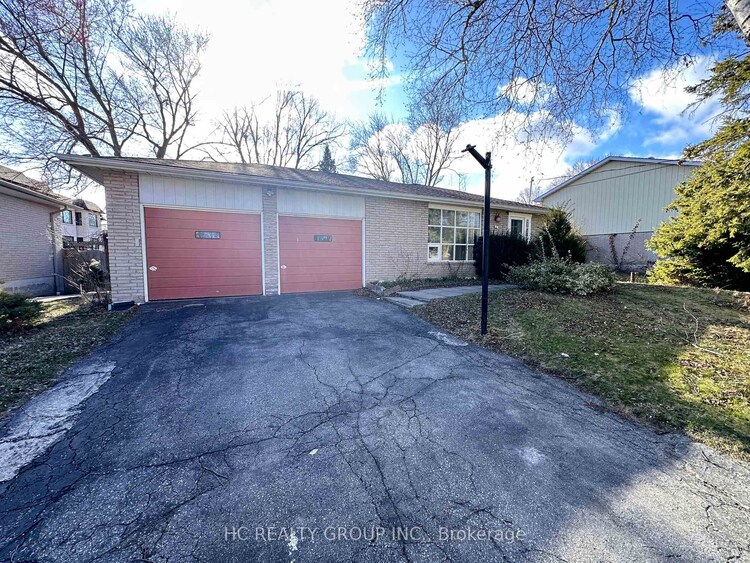 32 Sciberras Road, Markham, ON, Unionville