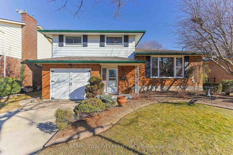 7 Crestlynn Crescent, Norfolk, ON, Simcoe