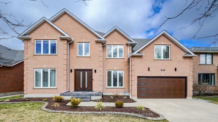 610 STONEBURY Crescent, Waterloo, ON, 