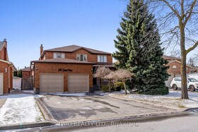 108 Zinnia Place, York, ON , MLS #N12072913 , Image - 1