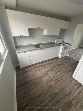 2 Caen Court, Prince Edward, ON , MLS #X12073138 , Image - 1
