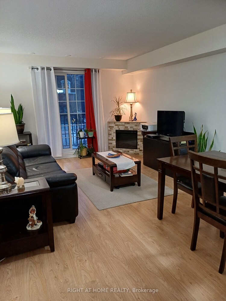 45 Cedarcroft Boulevard, Toronto, ON, Westminster-Branson