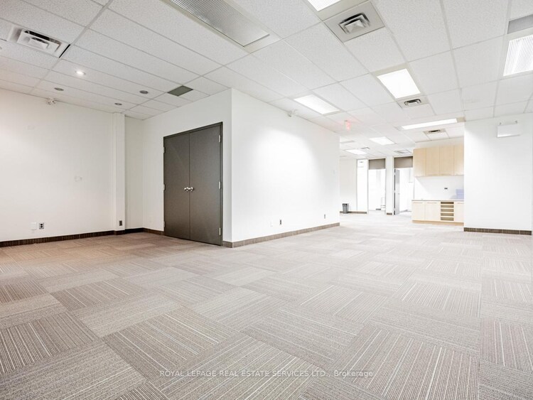 2180 Meadowvale Boulevard, Mississauga, ON, Meadowvale Business Park