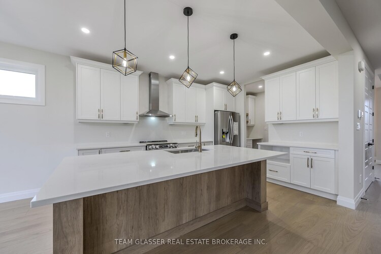 71 Dearing Drive, South Huron, ON, Stephen