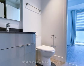 7 Grenville Street, Toronto, ON , MLS #C13010416 , Image - 1