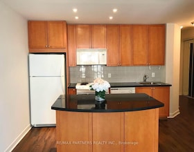 85 Bloor Street E, Toronto, ON , MLS #C13564728 , Image - 1