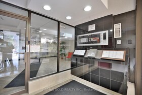 4 Kings Cross Road, Peel, ON , MLS #W12074235 , Image - 1