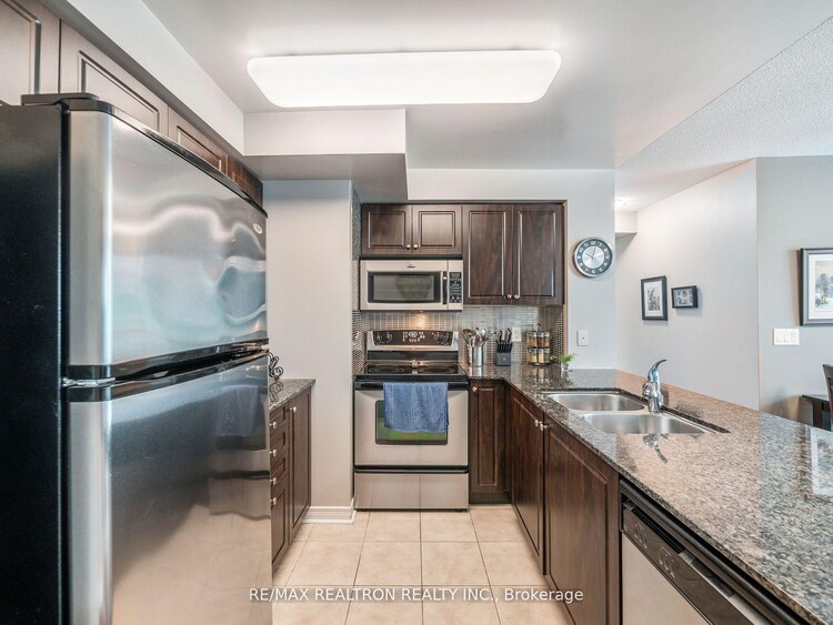 503 Beecroft Road, Toronto, ON, Willowdale West