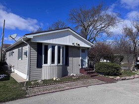 198 Springbank Drive, Middlesex, ON , MLS #X12075037 , Image - 1