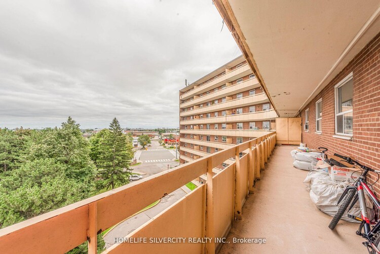 3555 DERRY Road E, Mississauga, ON, Malton