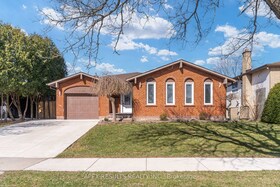 229 Athenia Drive, Hamilton, ON , MLS #X12075012 , Image - 1