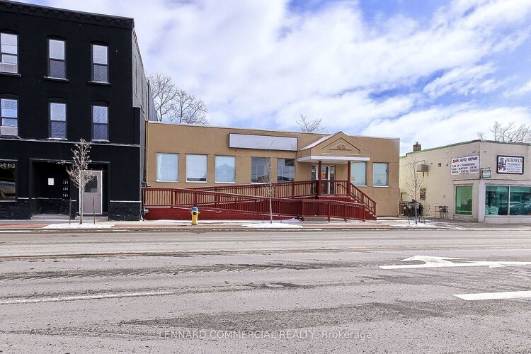 40 Lindsay Street S, Kawartha Lakes, ON, Lindsay