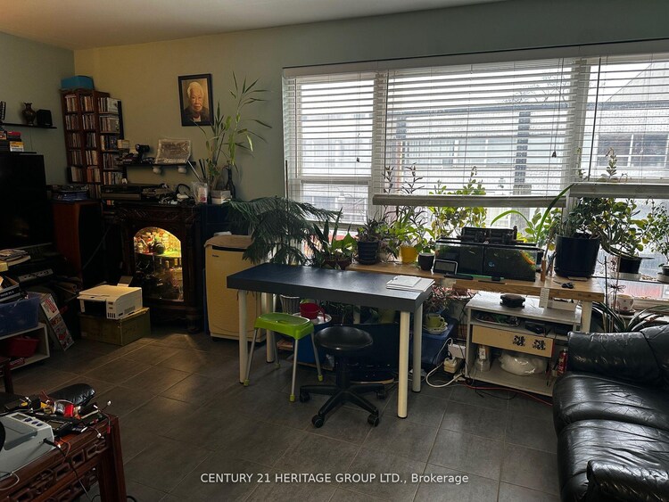 612 Gerrard Street E, Toronto, ON, North Riverdale