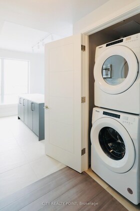 2525 Bathurst Street, Toronto, ON , MLS #C12642636 , Image - 1