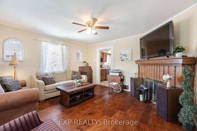 51 Frederick Street S, Halton Hills, ON, 1045 - AC Acton