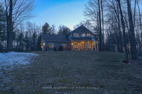 34 Woodland Heights Drive, Simcoe, ON , MLS #N12076640 , Image - 1