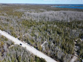 31 Baise Avenue, Bruce, ON , MLS #X12526086 , Image - 1