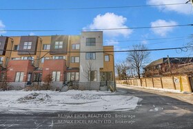 9 R Clintwood Gate, Toronto, ON , MLS #C12077368 , Image - 1