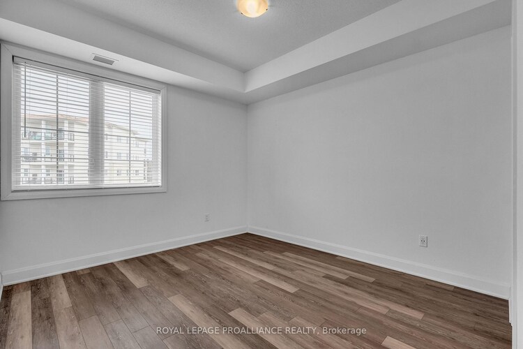 50 Lakebreeze Drive, Clarington, ON, Newcastle