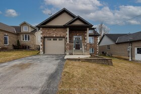 275 South Street E, Grey County, ON , MLS #X12353208 , Image - 1