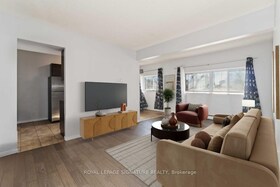 283 Fairway Road N, Waterloo, ON , MLS #X12378413 , Image - 1