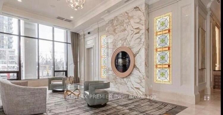 36 Elm Drive W, Mississauga, ON, City Centre