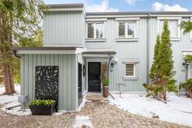 127 Fairway Crescent NE, Simcoe, ON , MLS #S12079725 , Image - 1
