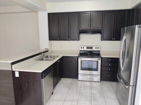 57 Phyllis Drive, Peel, ON , MLS #W12080379 , Image - 1