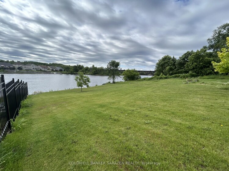 91 CLAUDE Street, Arnprior, ON, 550 - Arnprior