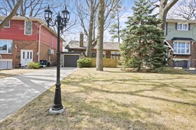 100 Warden Avenue, Toronto, ON , MLS #E12473541 , Image - 1