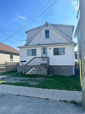 131 Sixth Avenue, Cochrane, ON , MLS #T12081286 , Image - 1