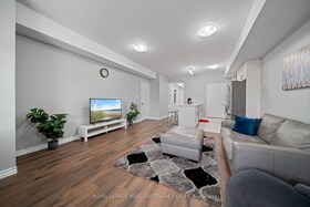 182 Oat Lane, Waterloo, ON , MLS #X12081651 , Image - 1