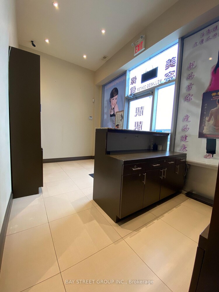 4779 Steeles Avenue E, Toronto, ON, Milliken