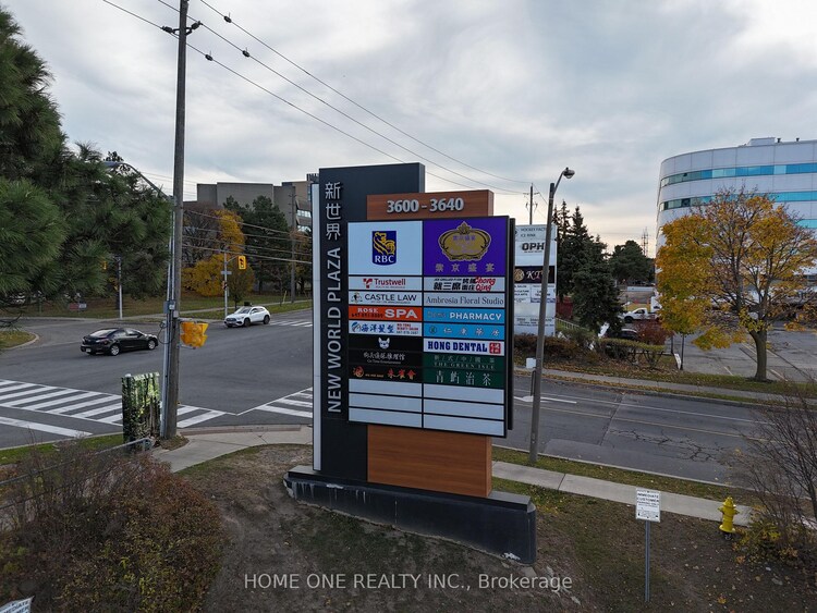 3624R Victoria Park Avenue, Toronto, ON, Hillcrest Village