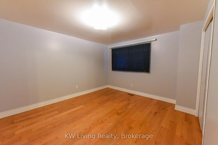 718 Eaglemount Crescent, Mississauga, ON, Erindale