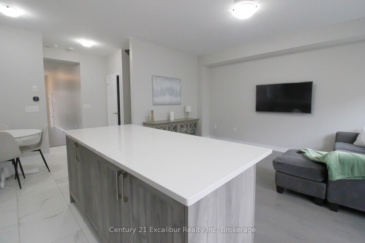 432 Adelaide Street, Wellington North, ON, Arthur