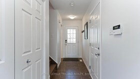 815 SPRUCEWOOD Drive, Middlesex, ON , MLS #X12083617 , Image - 1