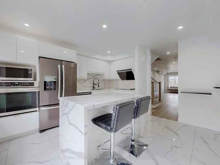 148 Rory Road, Toronto, ON, Maple Leaf