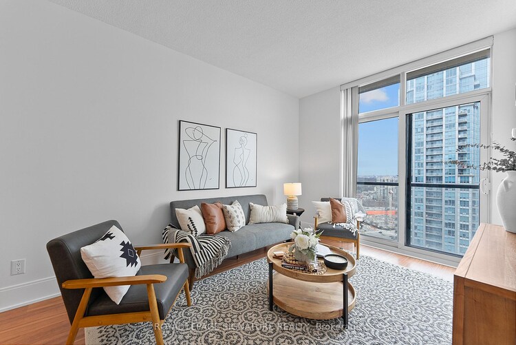 35 Viking Lane, Toronto, ON, Islington-City Centre West