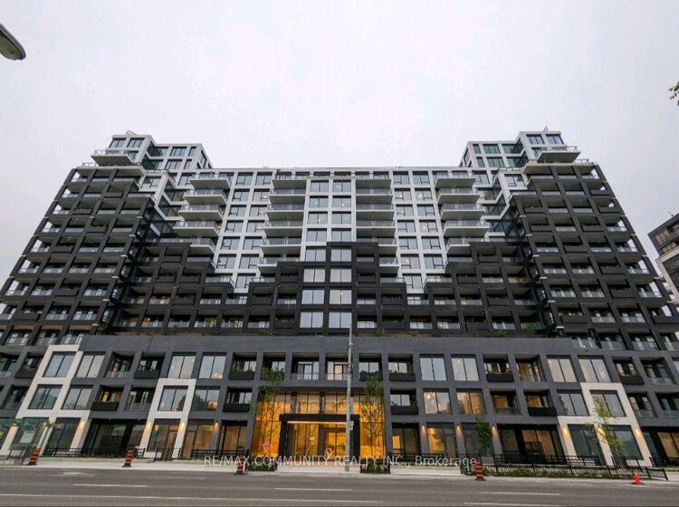1100 Sheppard Avenue W, Toronto, ON, York University Heights