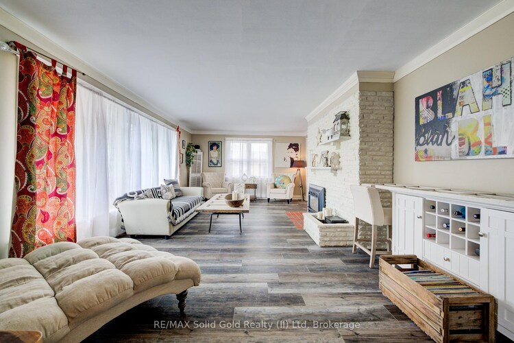 16 First Street W, Woolwich, ON, 