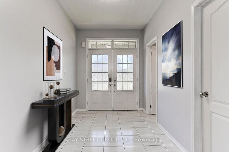 2433 Equestrian Cres Crescent, Oshawa, ON, Windfields