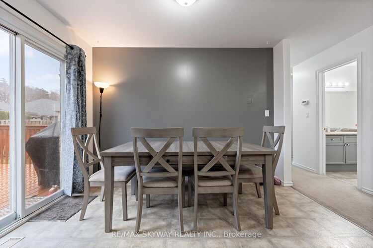 8 Bradley Lane, Brantford, ON, 