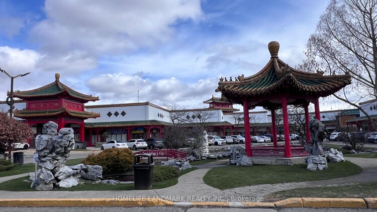 888 Dundas Street E, Mississauga, ON, Dixie