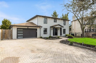 168 Albion Falls Boulevard, Hamilton, ON