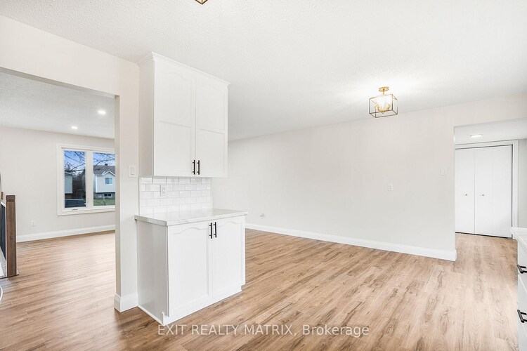 58 Castlebeau Street, Russell, ON, 602 - Embrun