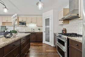 15 Norbrook Drive, Hamilton, ON , MLS #X12086585 , Image - 1