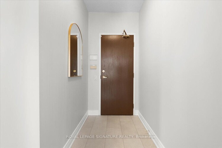 25 Times Avenue, Markham, ON, Commerce Valley