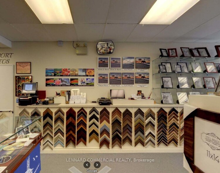 2142A Queen Street E, Toronto, ON, The Beaches