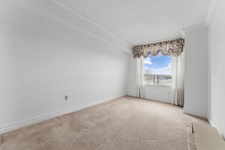 1200 Don Mills Road, Toronto, ON, Banbury-Don Mills